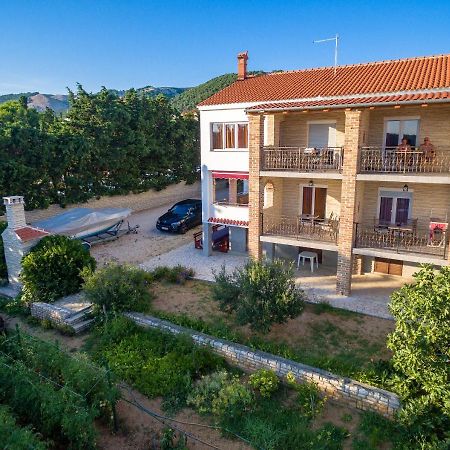Apartments Anita 1 Barbat na Rabu Экстерьер фото