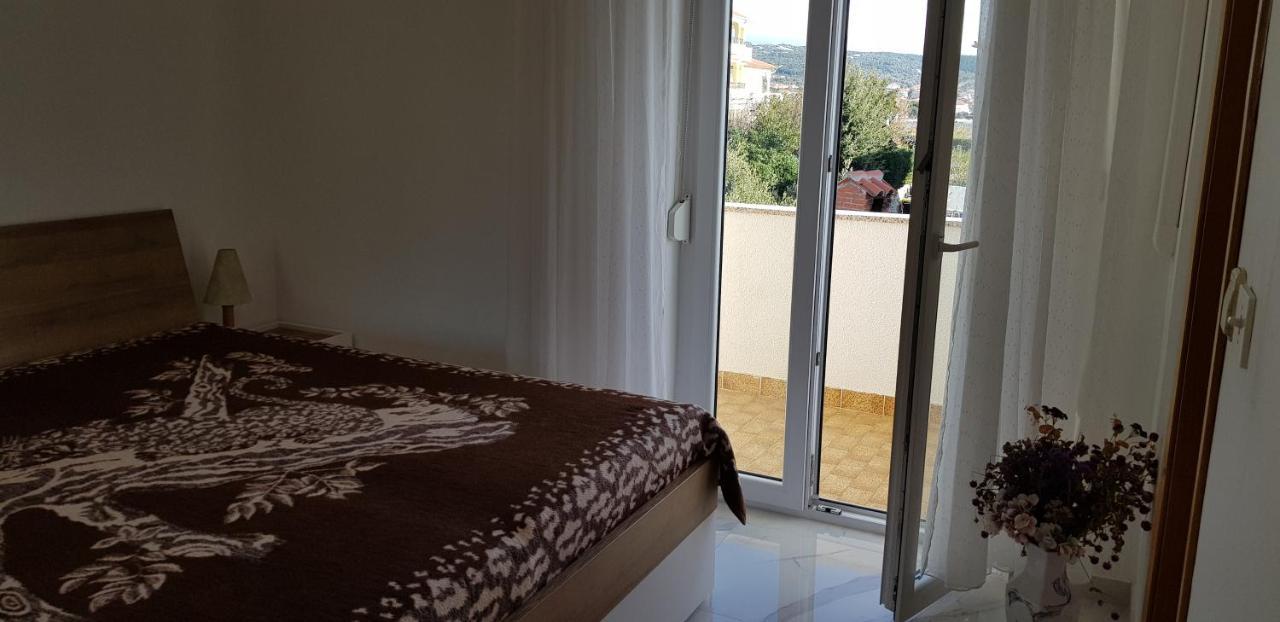 Apartments Anita 1 Barbat na Rabu Экстерьер фото