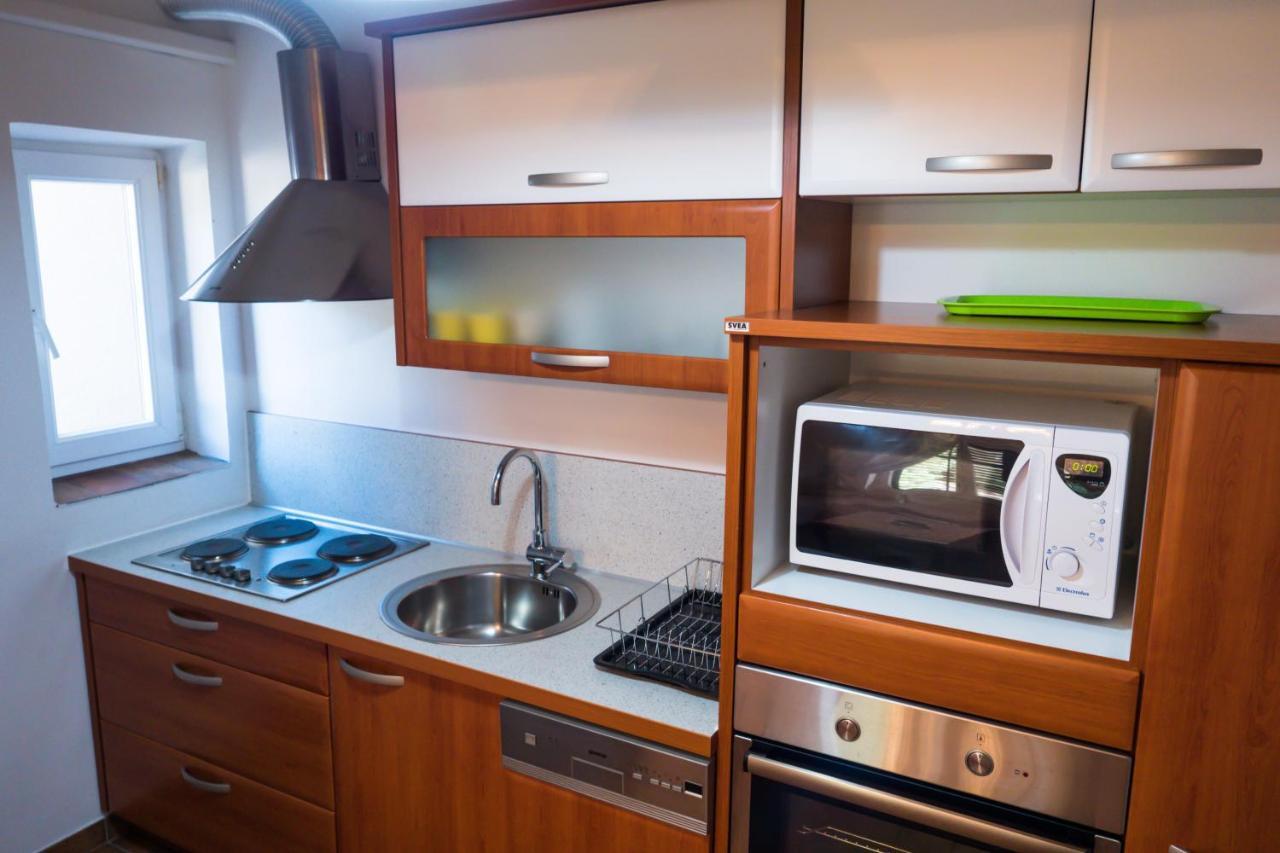 Apartments Anita 1 Barbat na Rabu Экстерьер фото